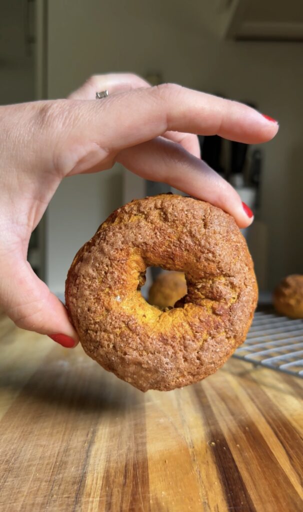 greek yogurt pumpkin spice bagels