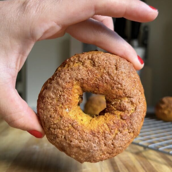 greek yogurt pumpkin spice bagels